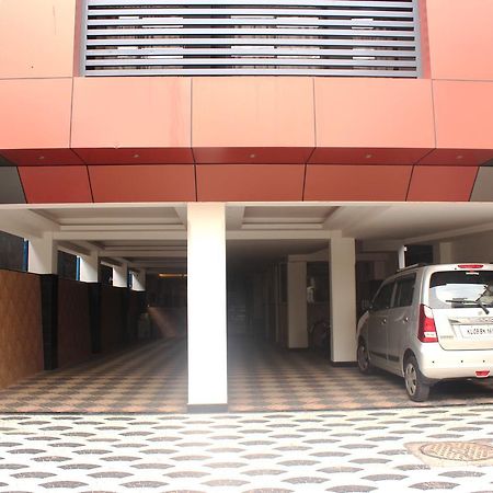 Hotel Sukhvas Thiruvananthapuram Exterior foto