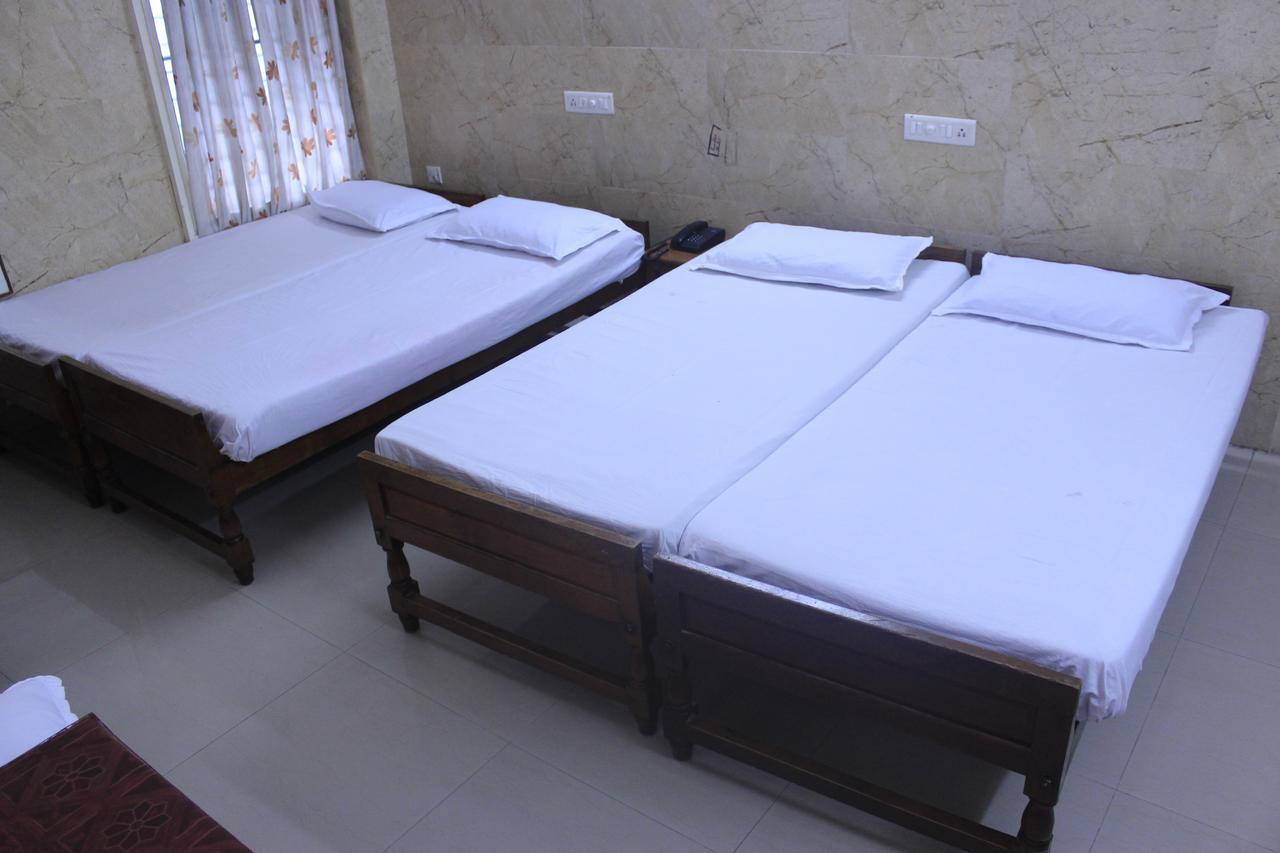 Hotel Sukhvas Thiruvananthapuram Exterior foto